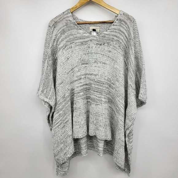UNIVERSAL THREAD Marled Gray/White Batwing Poncho Style OSFM Sweater - Picture 1 of 10